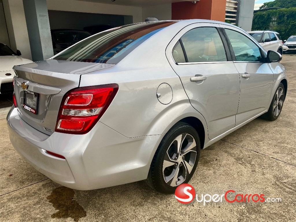 2020 Chevrolet Sonic Premier — foto 11 / 12