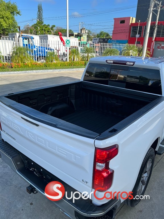 2021 Chevrolet Silverado Z 71 — foto 8 / 12