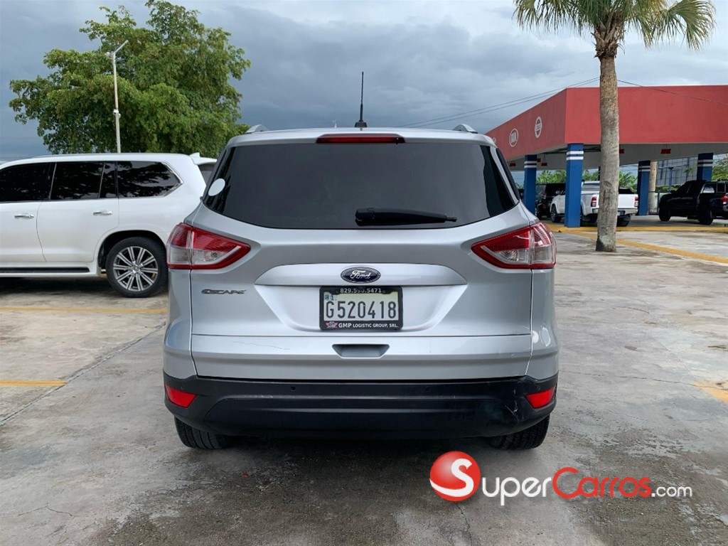 2016 Ford Escape S — foto 8 / 8