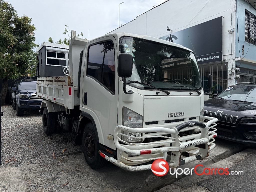2016 Isuzu REWARD