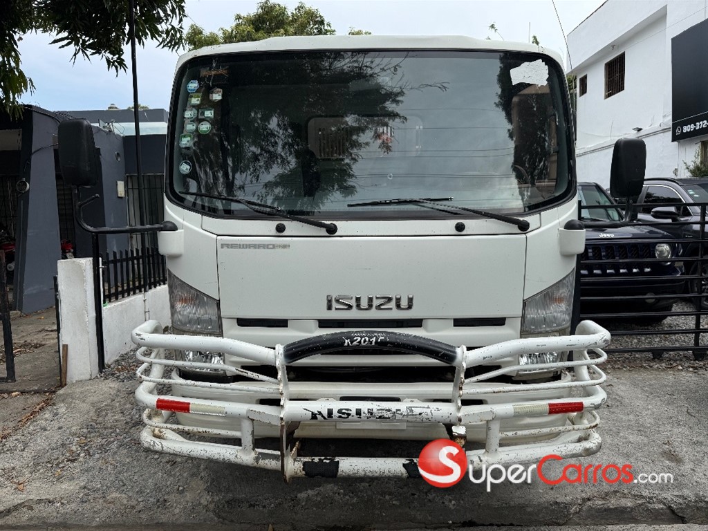 2016 Isuzu REWARD — foto 2 / 8