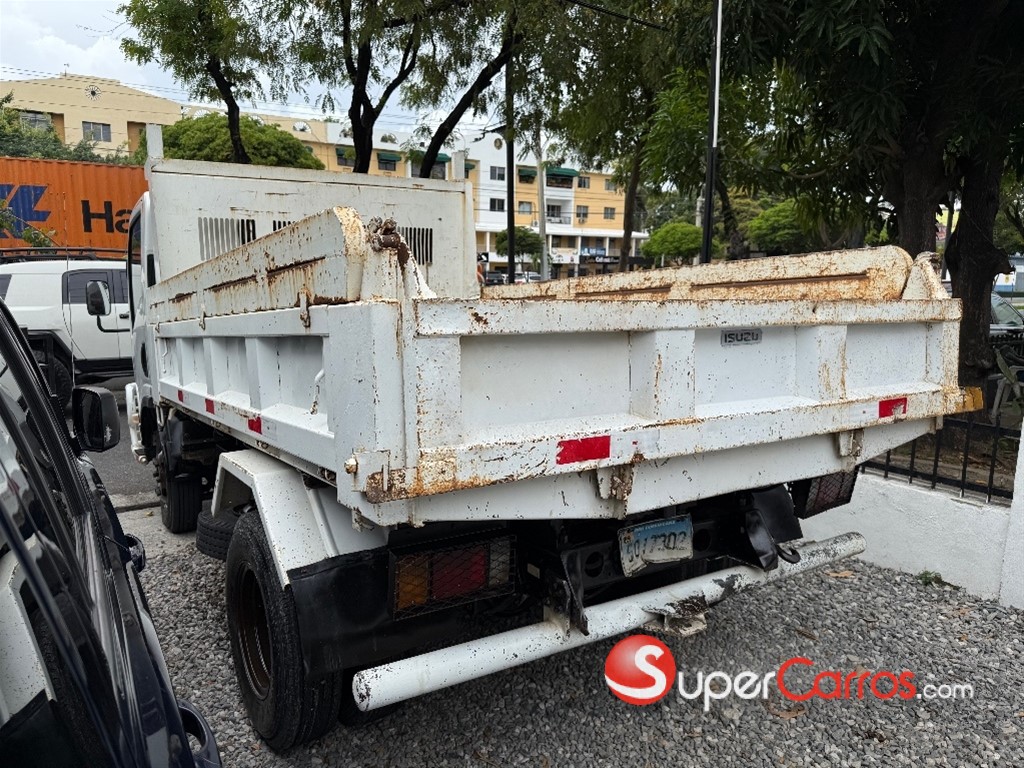 2016 Isuzu REWARD — foto 8 / 8