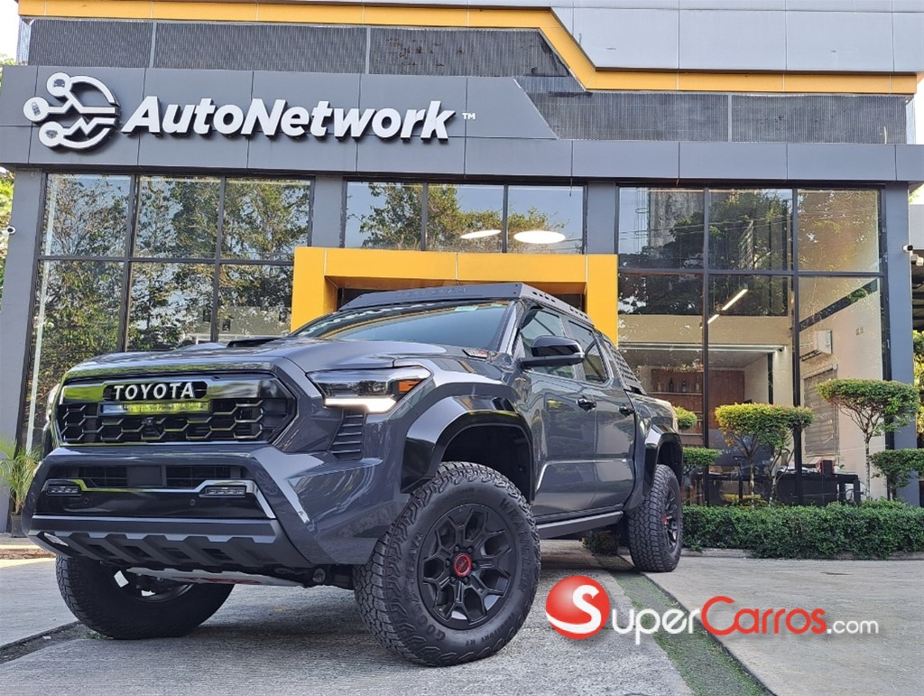 2024 Toyota Tacoma TRD PRO — foto 2 / 12