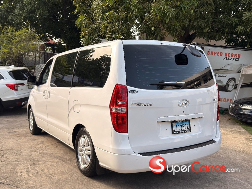 2018 Hyundai Starex — foto 6 / 12