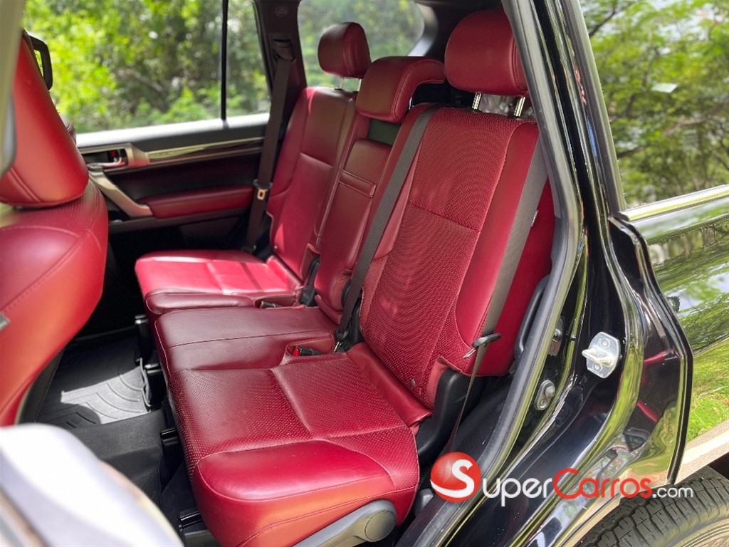 2020 Lexus GX 460 Premium — foto 7 / 12