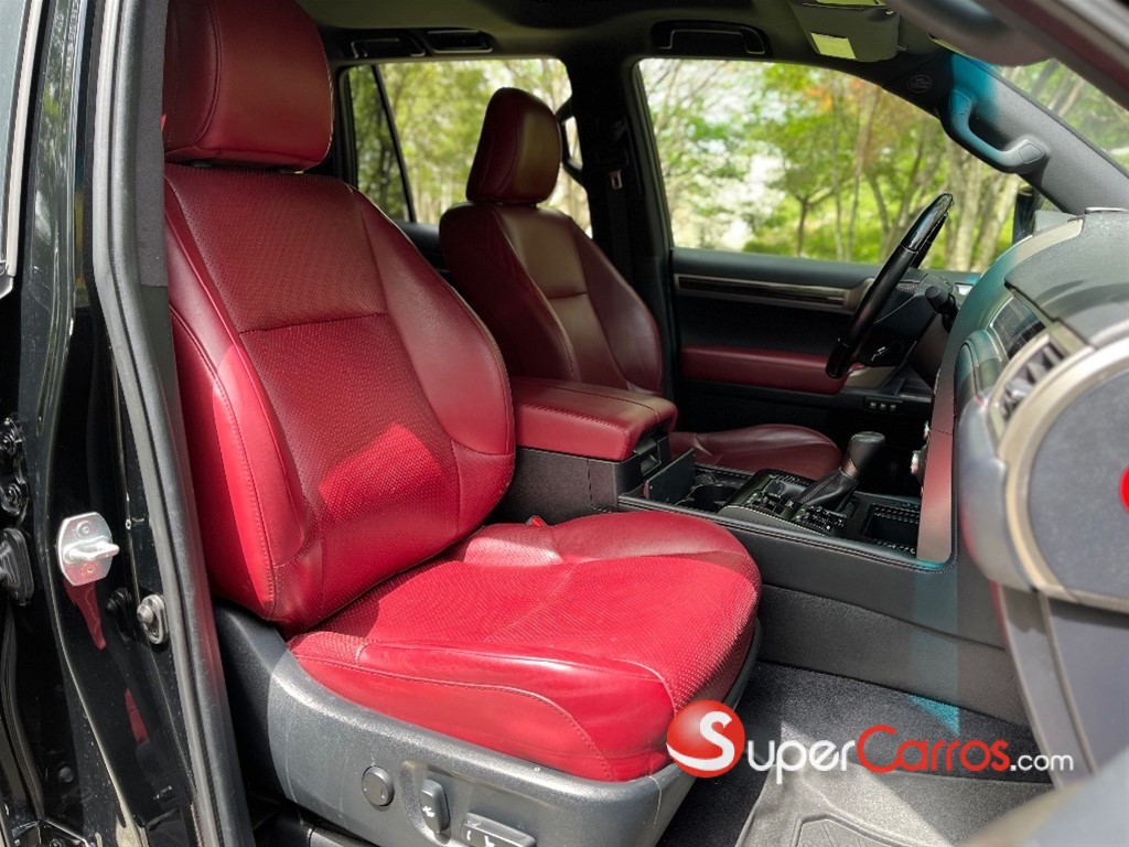 2020 Lexus GX 460 Premium — foto 11 / 12
