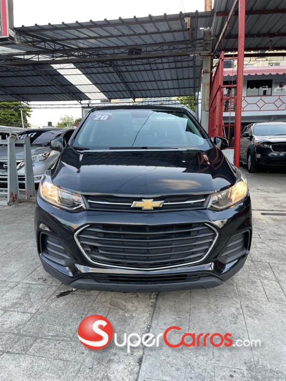 2020 Chevrolet Trax LS — foto 2 / 10
