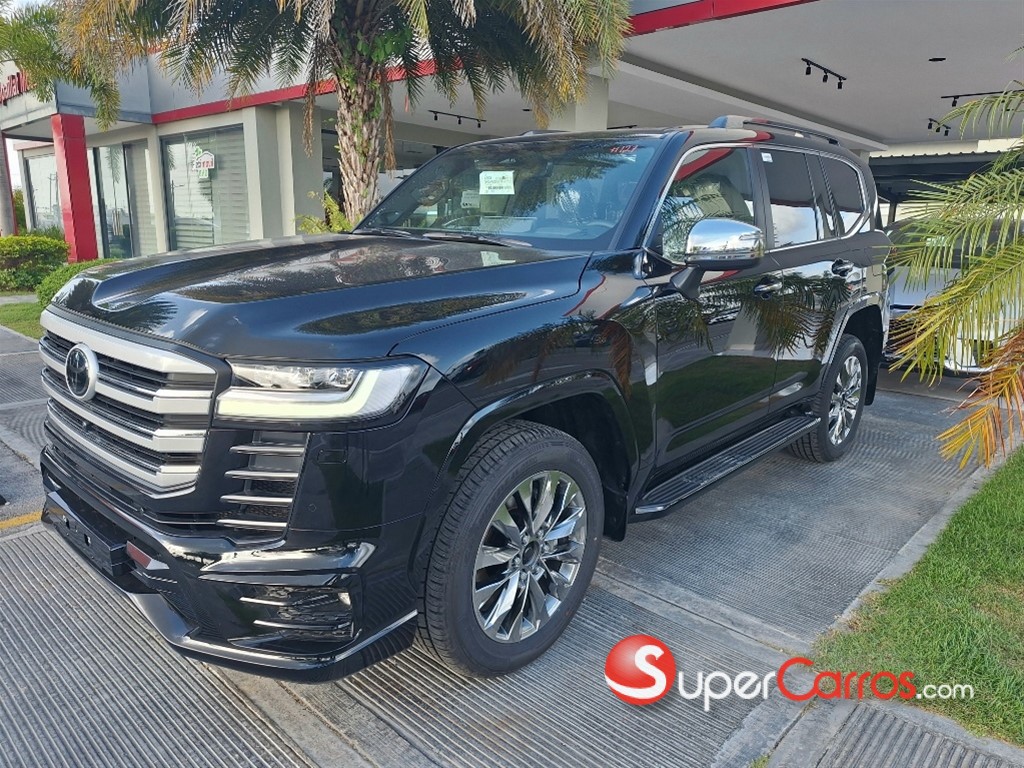2026 Toyota Land Cruiser VXR