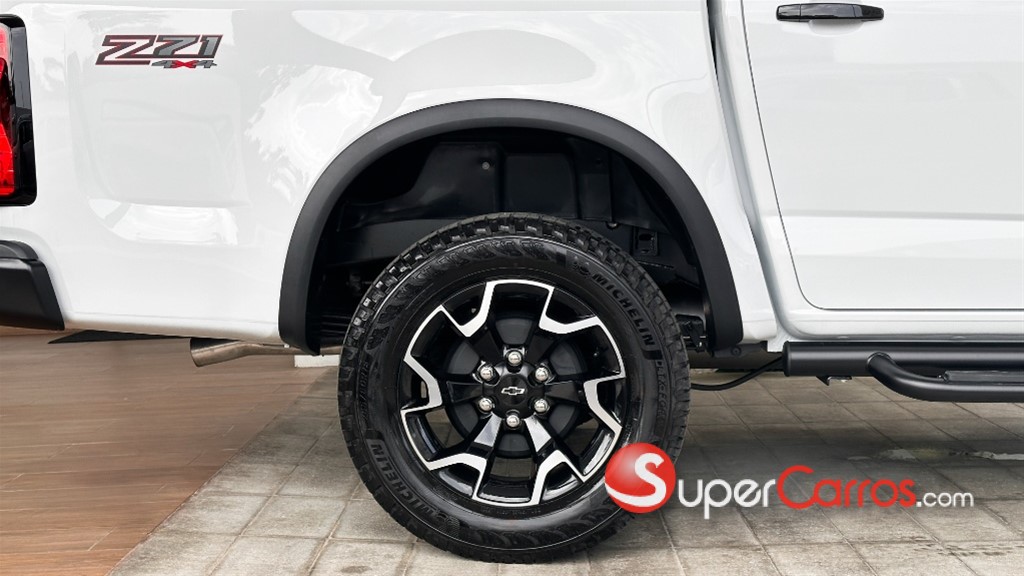 2026 Chevrolet Colorado Z71 — foto 8 / 10
