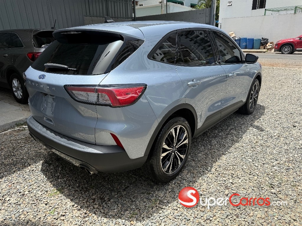 2022 Ford Escape — foto 3 / 7