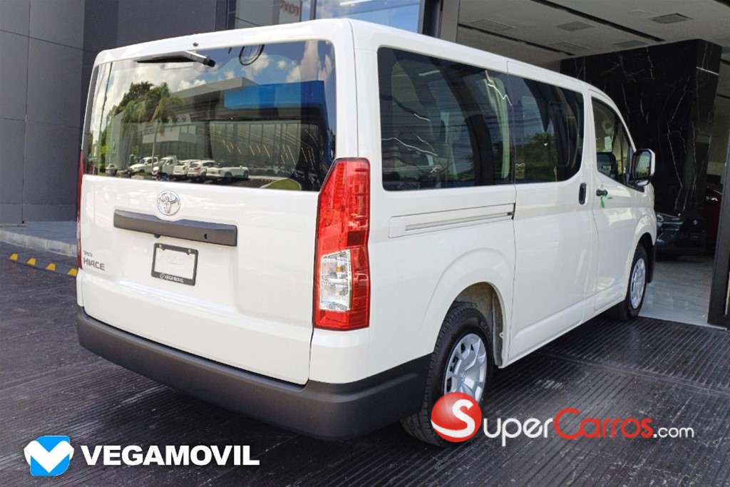 2026 Toyota Hiace — foto 3 / 11