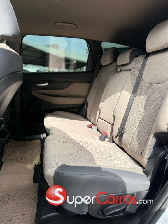 2019 Hyundai Santa Fe SEL — foto 4 / 10