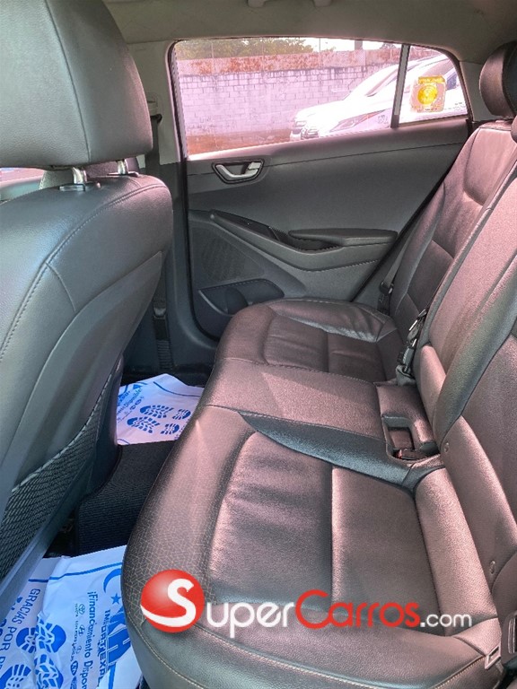 2019 Hyundai Ioniq — foto 7 / 9