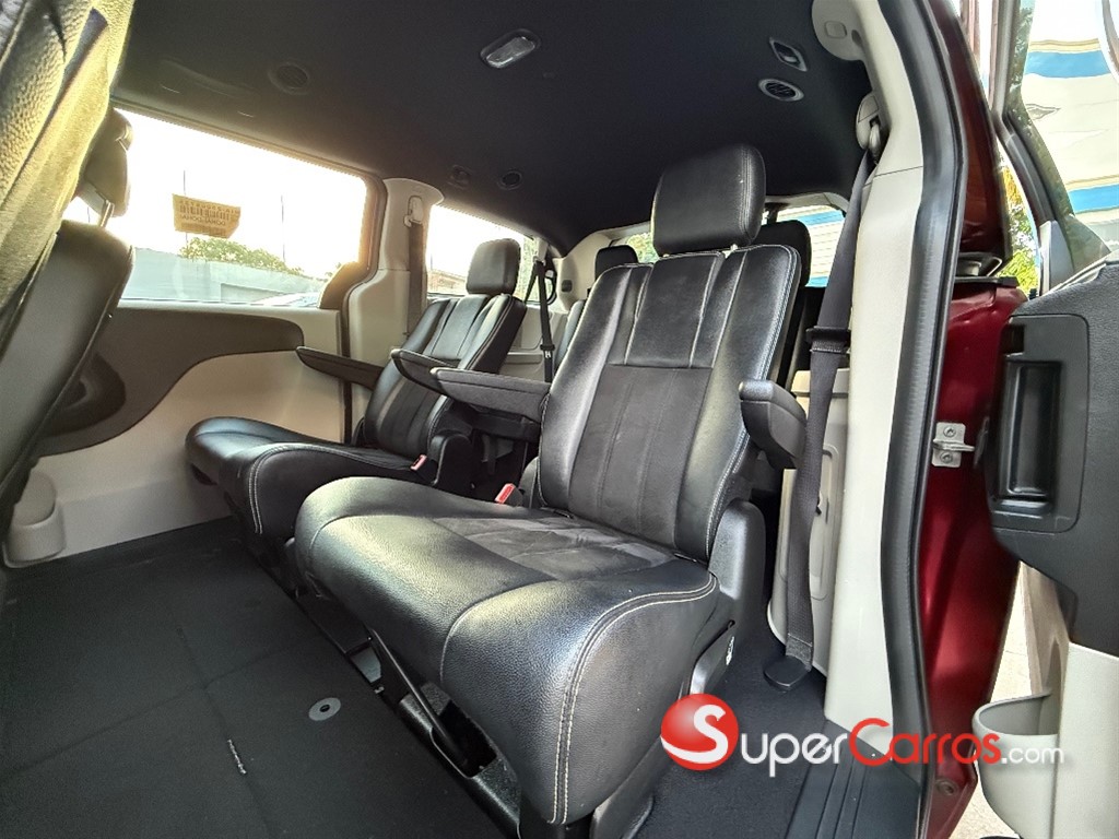 2019 Dodge Grand Caravan SXT — foto 5 / 11