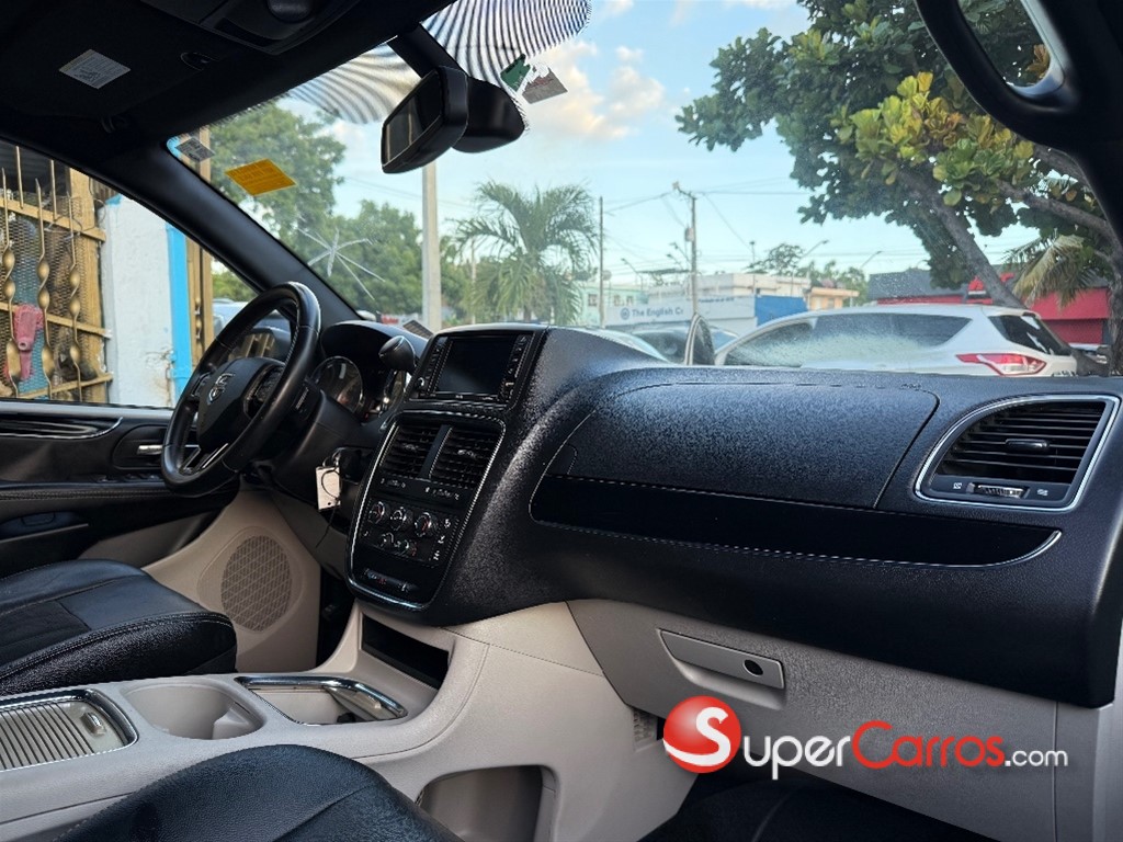 2019 Dodge Grand Caravan SXT — foto 9 / 11