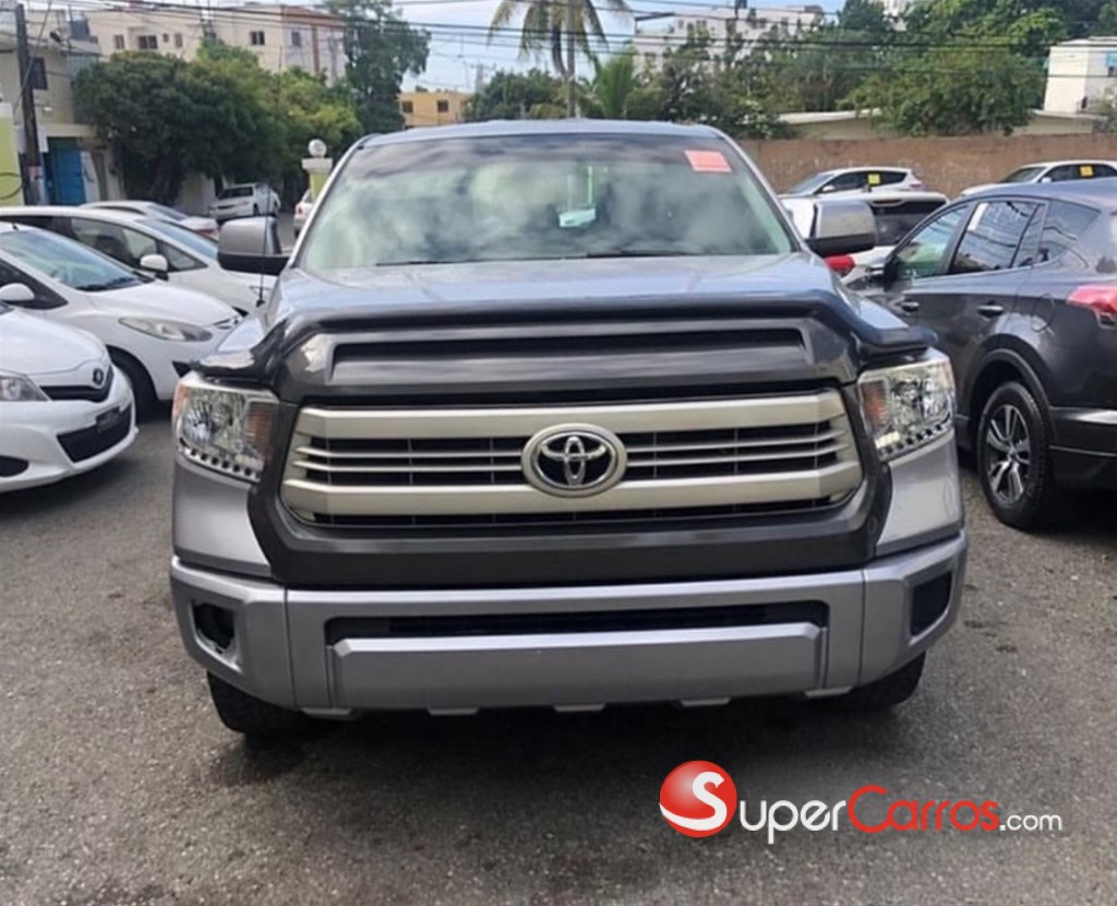 2015 Toyota Tundra SR5