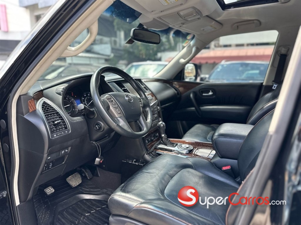 2017 Nissan Armada PLATINUM — foto 9 / 11