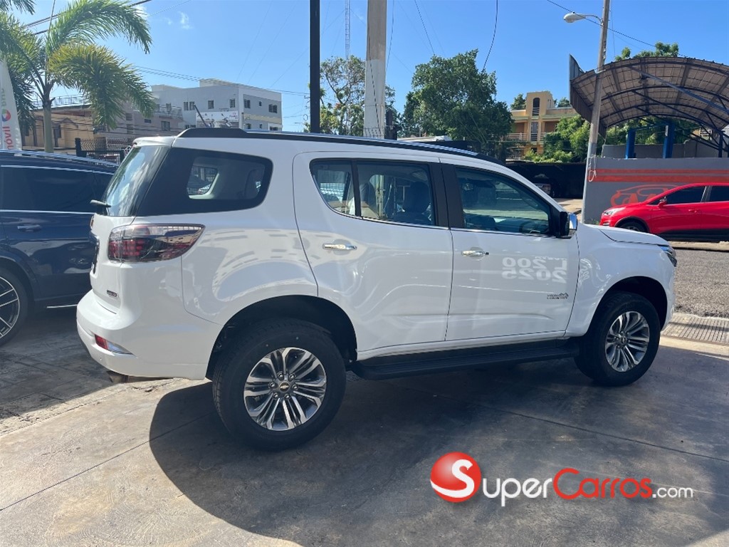 2026 Chevrolet Trailblazer High Country — foto 4 / 11
