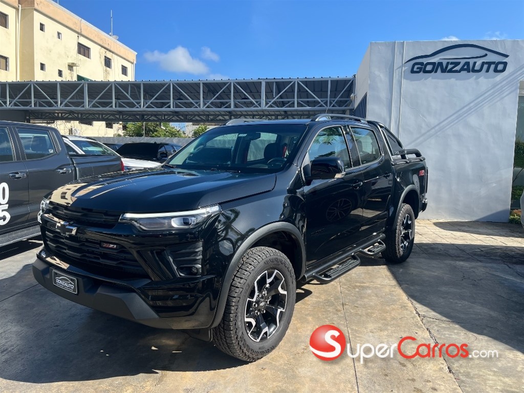 2026 Chevrolet Colorado Z71 — foto 2 / 12