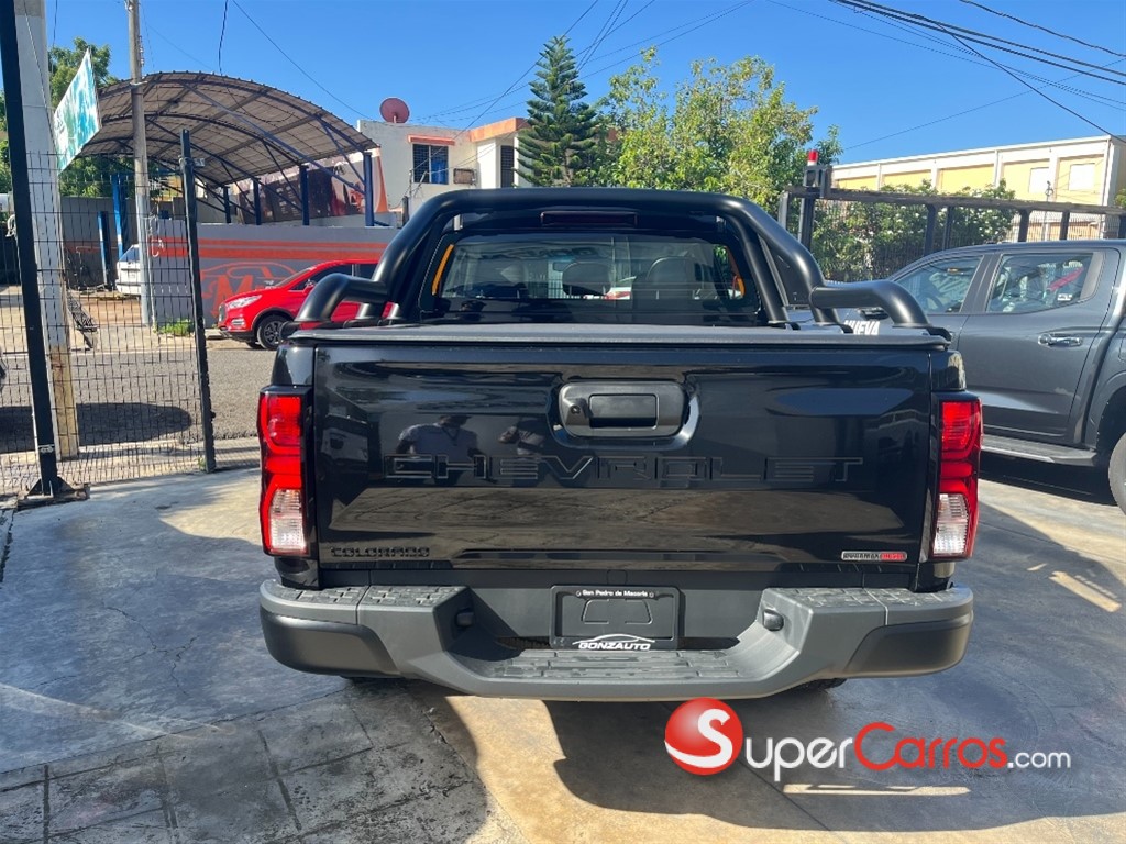 2026 Chevrolet Colorado Z71 — foto 3 / 12