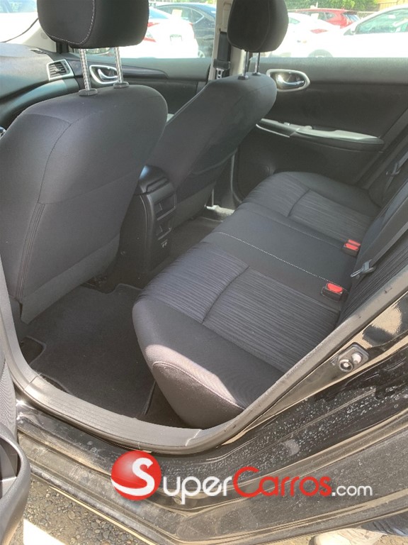 2019 Nissan Sentra SV — foto 6 / 6