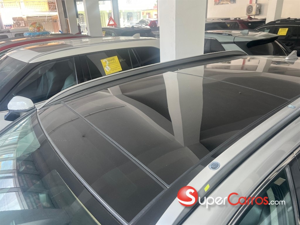 2020 Hyundai Santa Fe Limited — foto 6 / 9