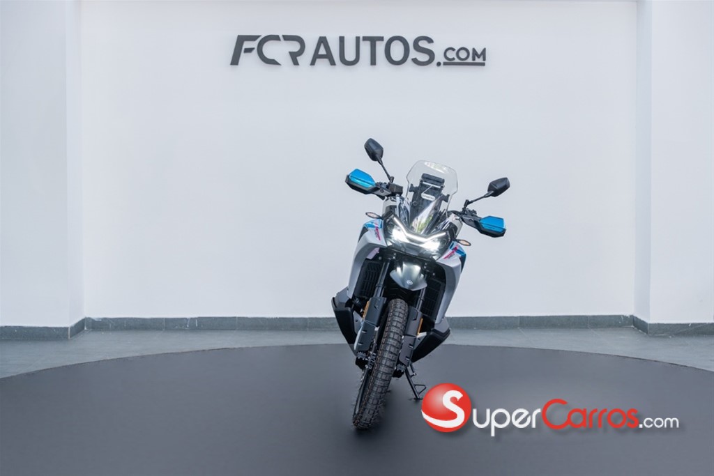 2026 CF Moto MT 800 — foto 3 / 12
