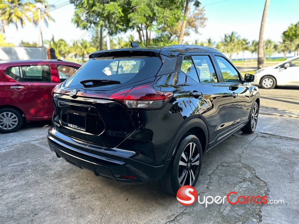 2022 Nissan Kicks Advance — foto 2 / 10