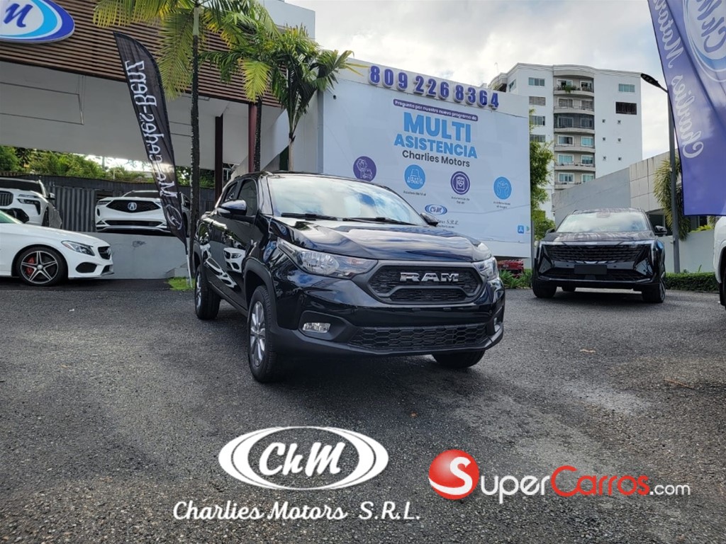 2026 Ram 700 Bighorn — foto 4 / 10