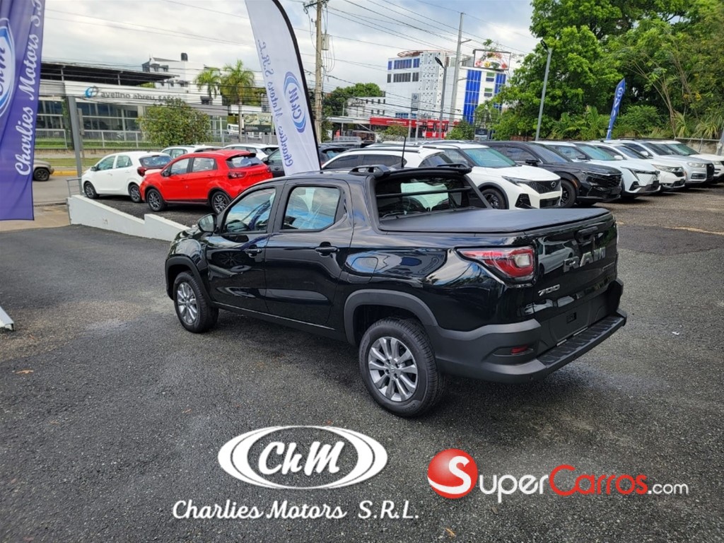 2026 Ram 700 Bighorn — foto 5 / 10