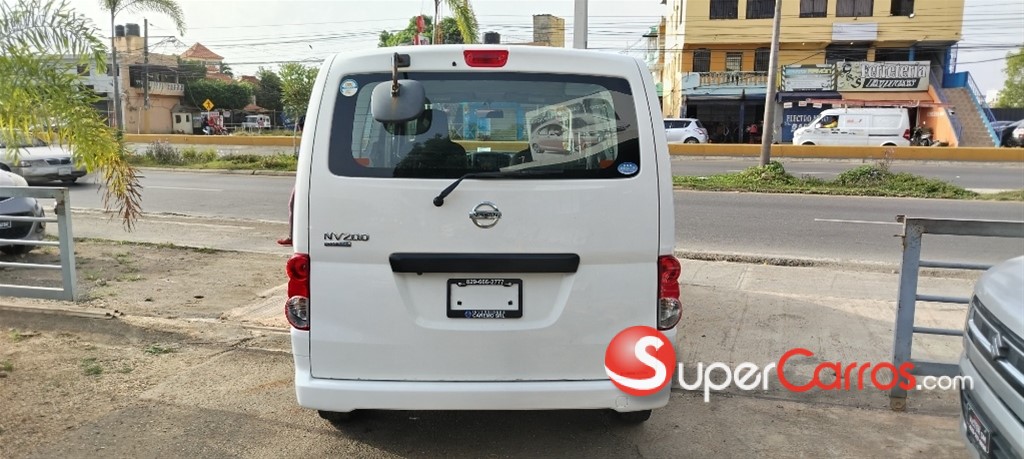 2020 Nissan NV 200 — foto 5 / 11
