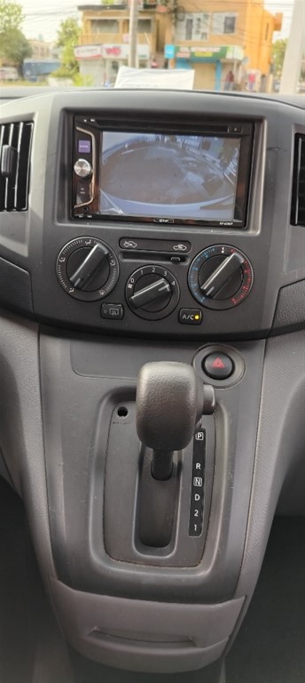 2020 Nissan NV 200 — foto 11 / 11