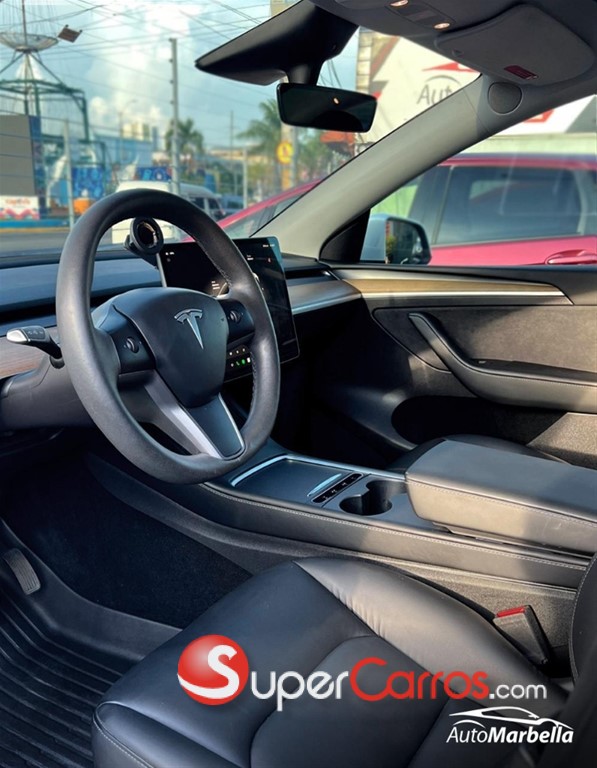 2023 Tesla Model Y Long Range — foto 3 / 5