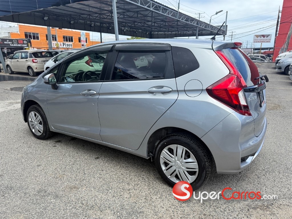 2020 Honda Fit — foto 7 / 12