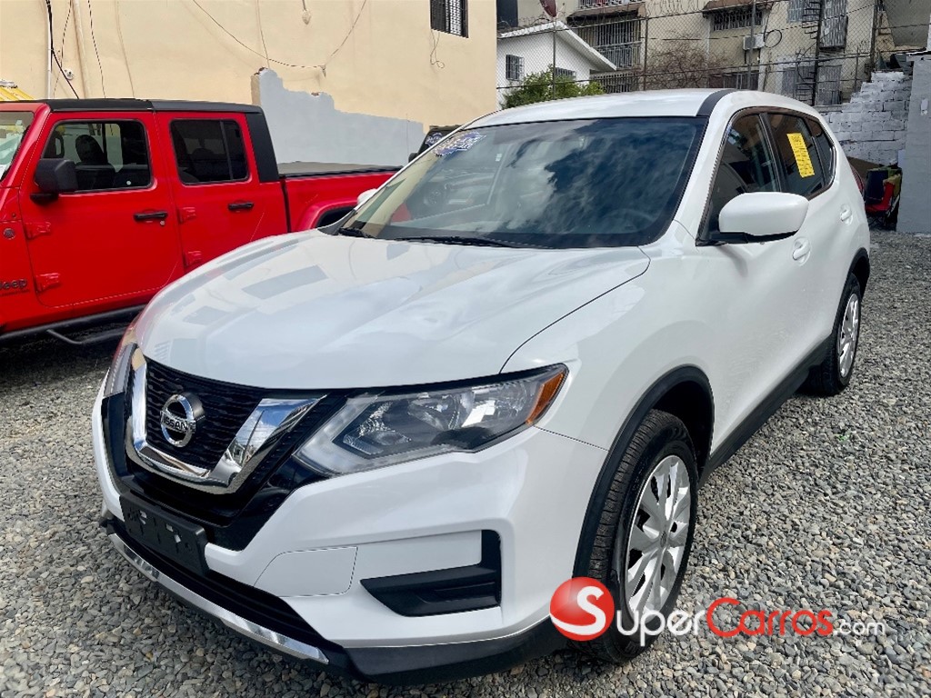 2017 Nissan Rogue — foto 3 / 9