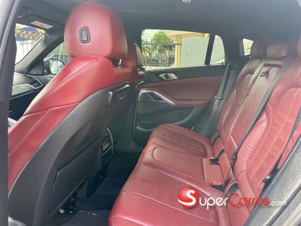 2021 BMW X 6 — foto 4 / 10