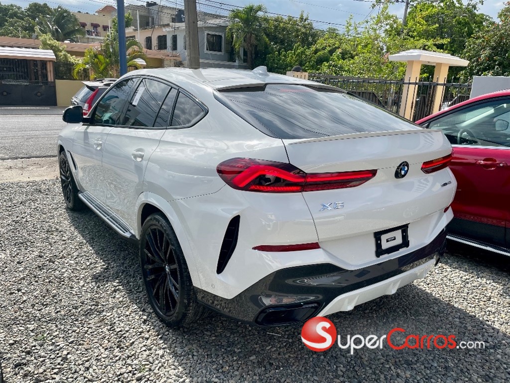 2021 BMW X 6 — foto 9 / 10