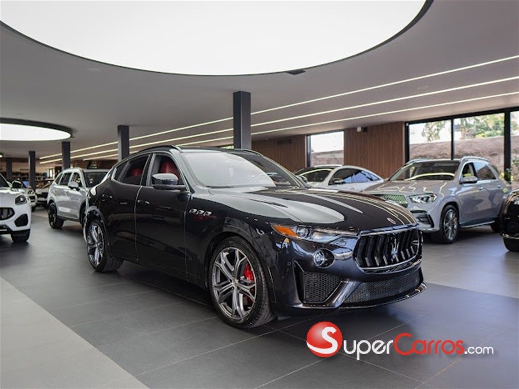 2019 Maserati Levante GTS — foto 3 / 10
