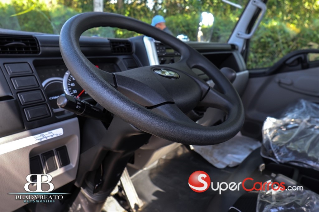 2025 Mitsubishi Motors Fuso Canter — foto 6 / 9