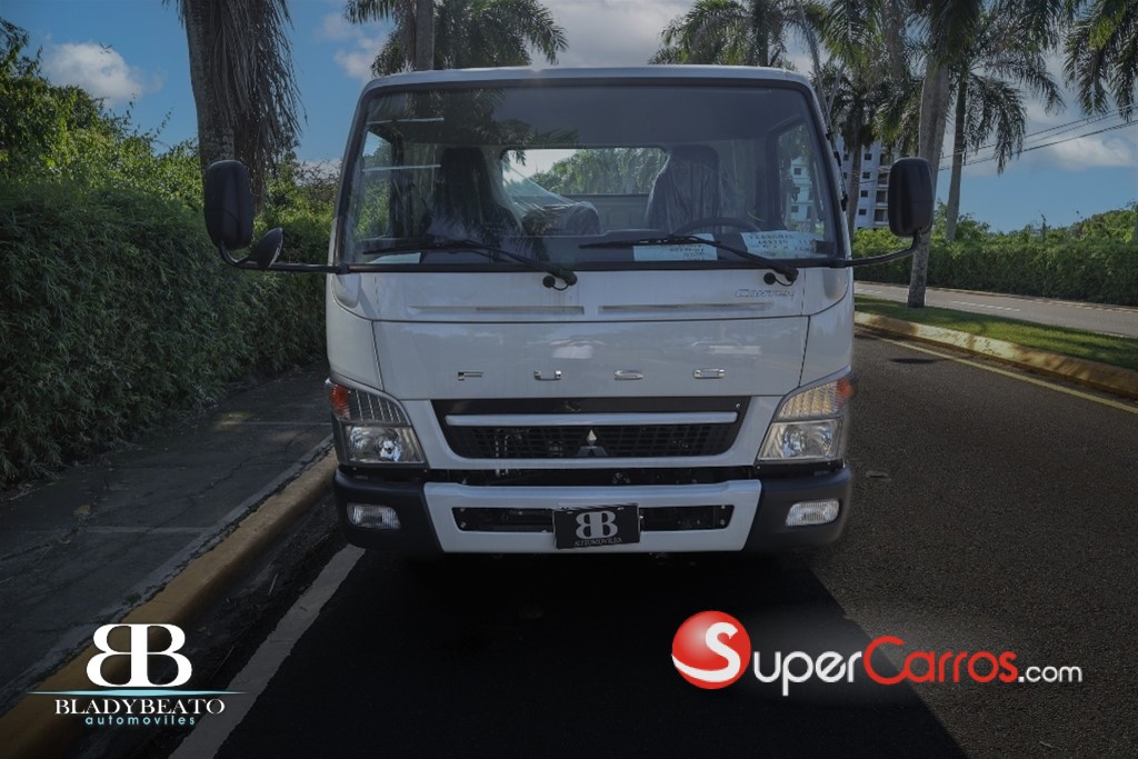 2025 Mitsubishi Motors Fuso Canter — foto 8 / 9