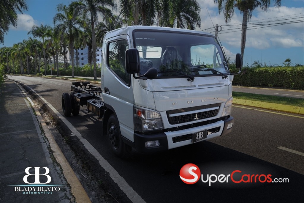 2025 Mitsubishi Motors Fuso Canter — foto 9 / 9