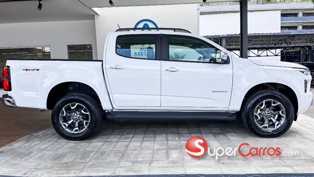 2026 Chevrolet Colorado LTZ — foto 7 / 8
