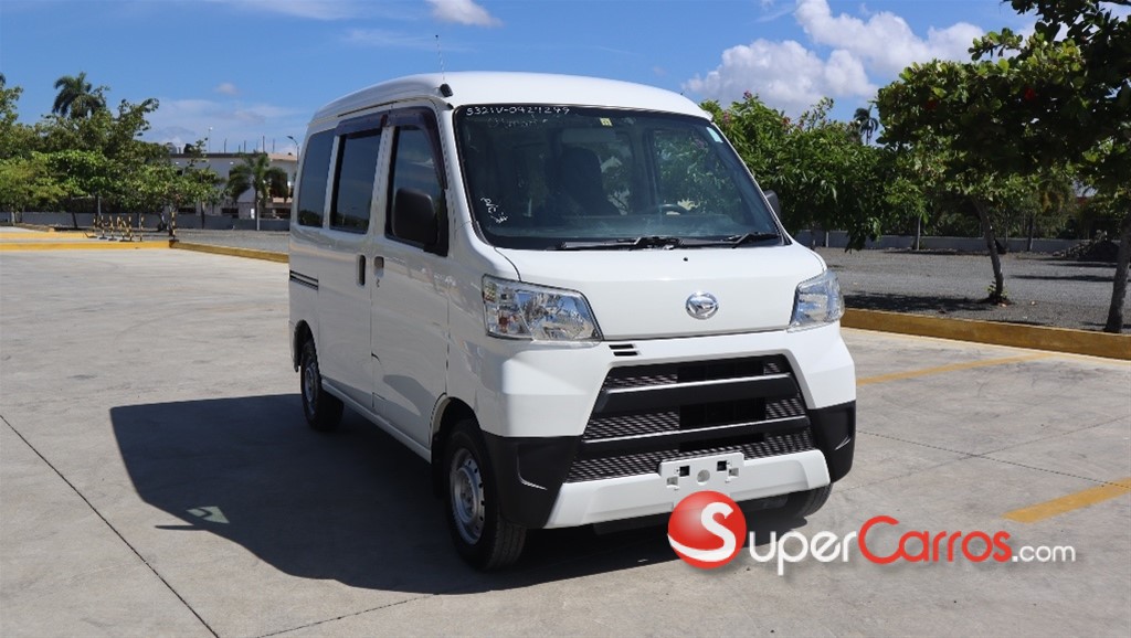 2021 Daihatsu Hijet — foto 8 / 12