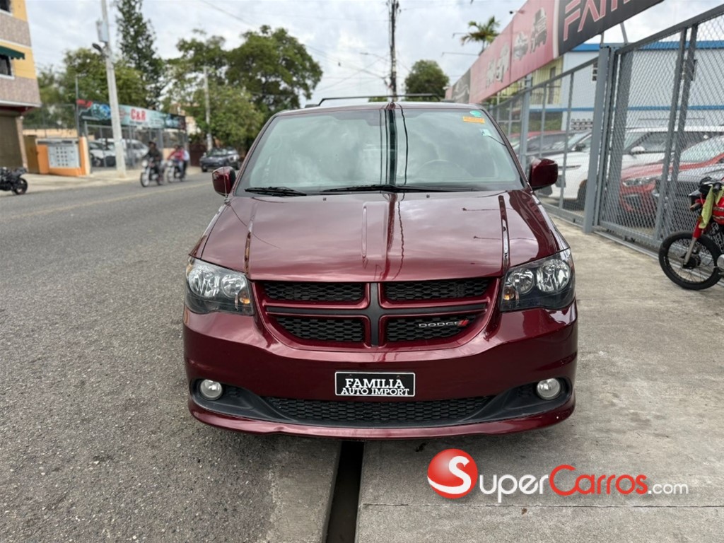 2019 Dodge Grand Caravan GT — foto 3 / 11