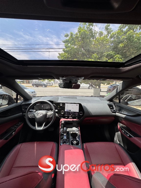 2024 Lexus NX 250 — foto 4 / 12
