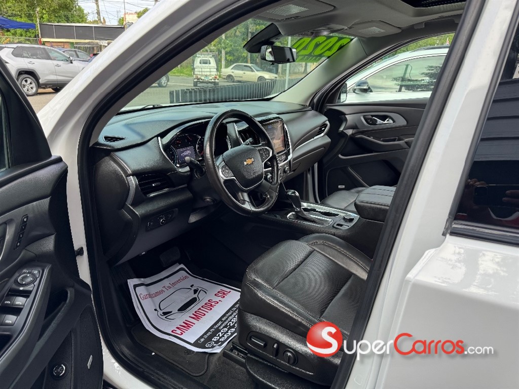 2020 Chevrolet Traverse Premier — foto 8 / 12