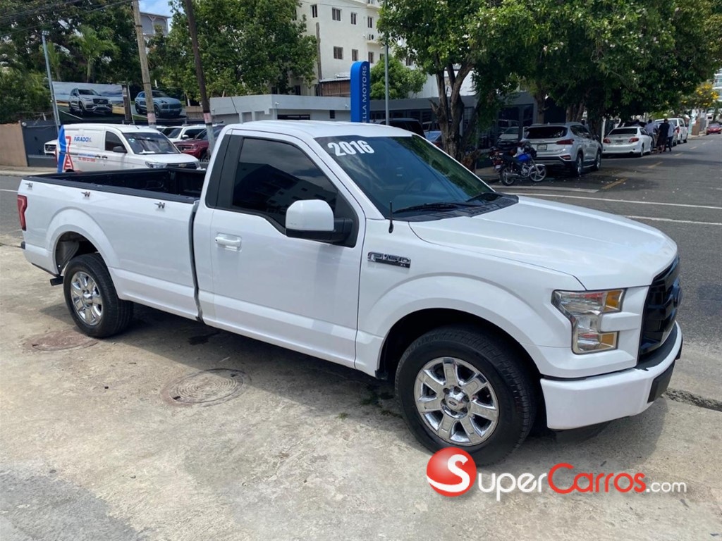 2016 Ford F 150 XL — foto 4 / 11
