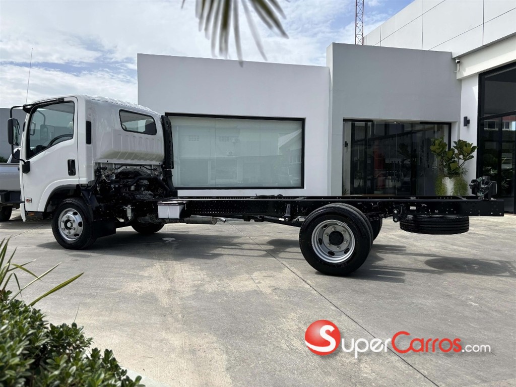 2025 Isuzu NQR 16 Pies — foto 3 / 7