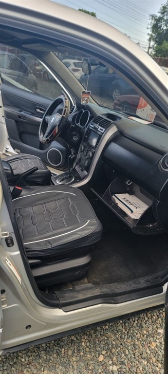 2008 Suzuki Grand Vitara — foto 8 / 11