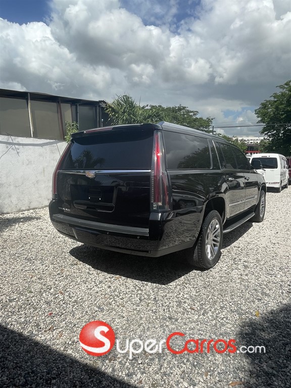 2019 Cadillac Escalade ESV — foto 6 / 12